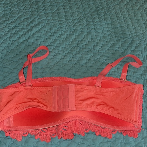 aerie bandeu bra with removable straps - Picture 2 of 3